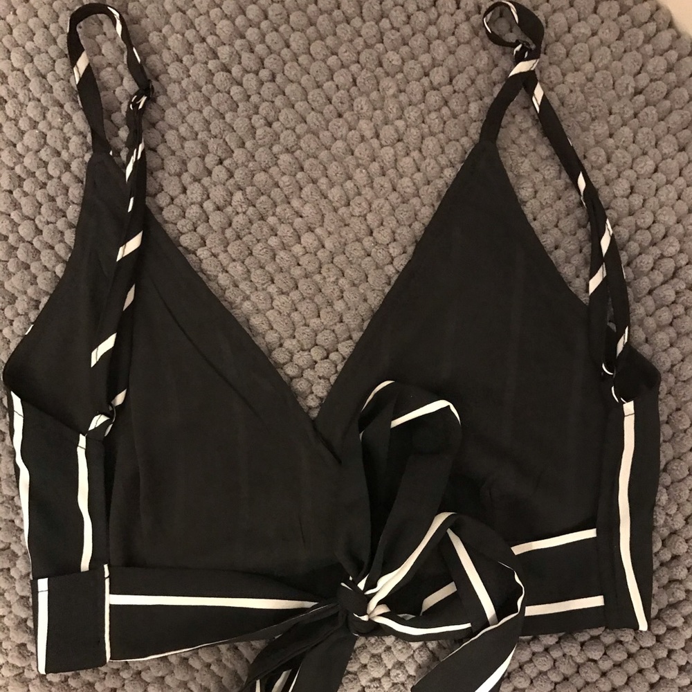 2 piece set - Picture 3 of 3